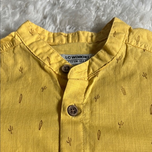 NWOT - Yellow Boys Botton Down Shirt - Picture 2 of 6